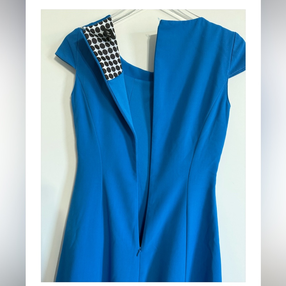 Tahari Arthur S. Levine Blue Cap Sleeve Fit & Flare Dress - Size 2 - Picture 4 of 11